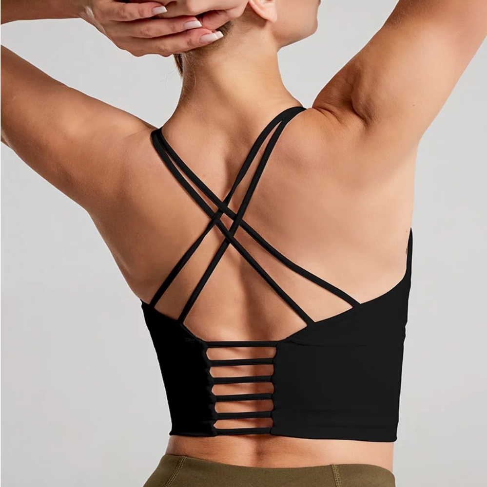 YOGA BRA - NO BRANDING - SIZE L - NWOT